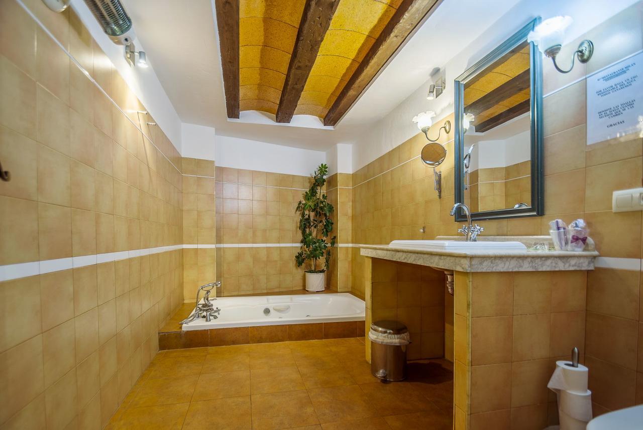 Hostal Nuevo Milan I サン・クレメンテ エクステリア 写真